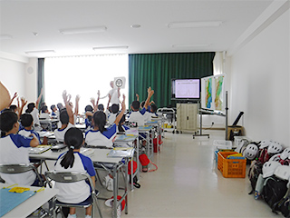 �n�}����