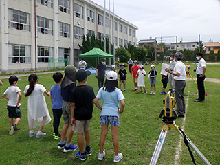 �n�}�����E���ʑ̌��w�K